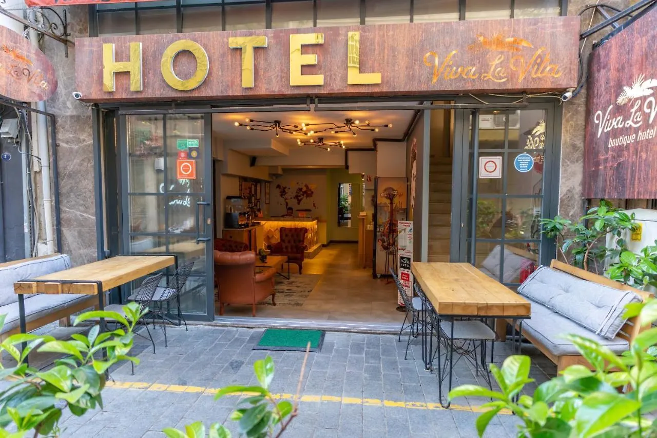 Viva La Vita Butik Otel Izmir Türkei